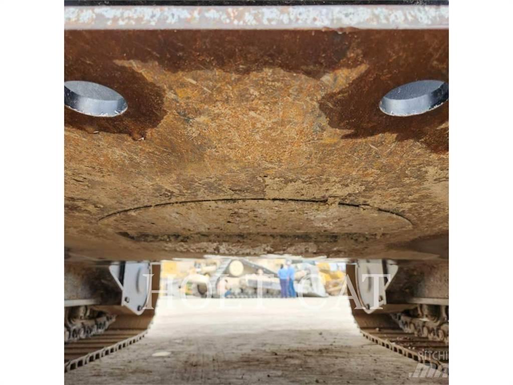 CAT 323 TC Rupsgraafmachines