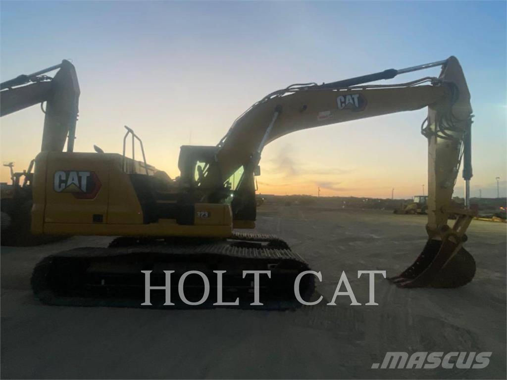 CAT 323 TC Rupsgraafmachines