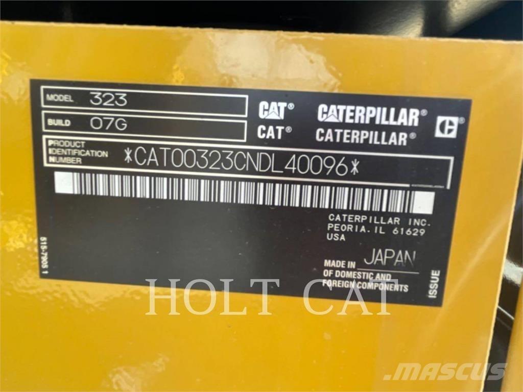 CAT 323 TC Rupsgraafmachines
