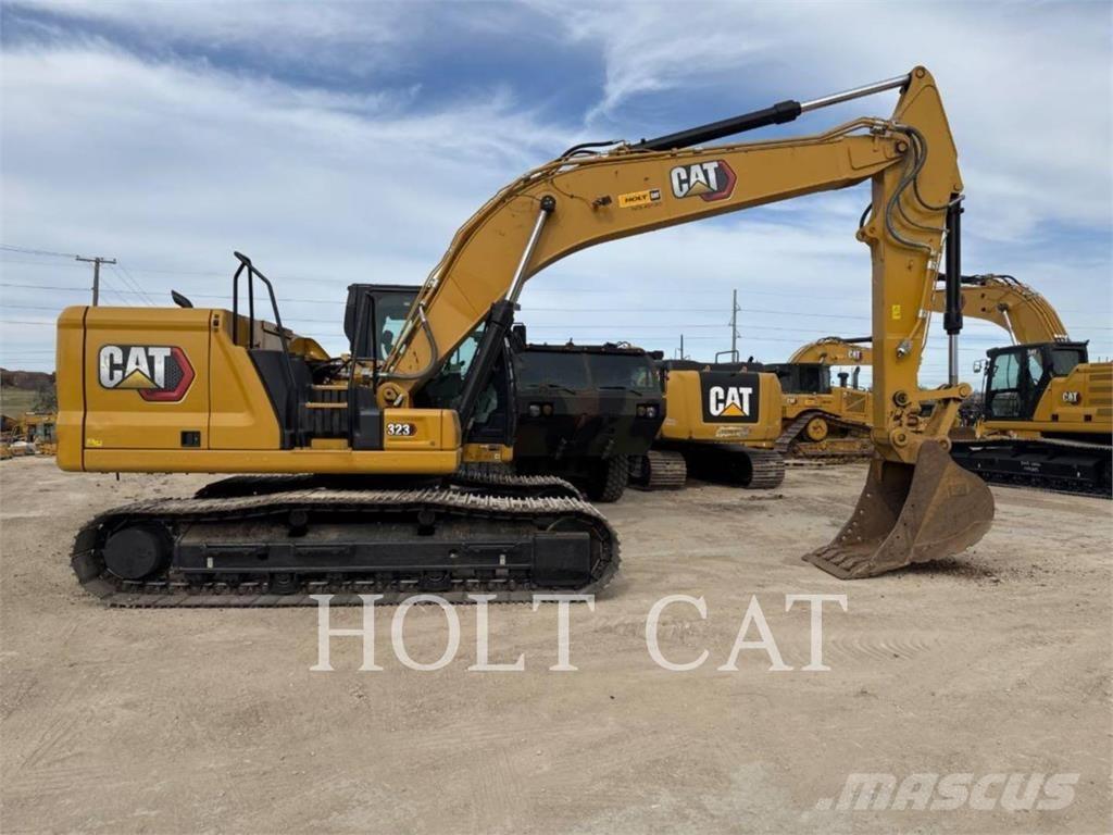 CAT 323 TC Rupsgraafmachines