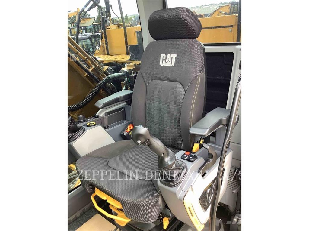 CAT 32307 Rupsgraafmachines