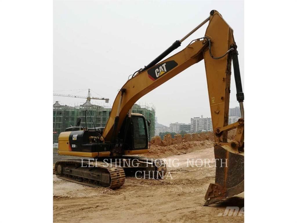 CAT 323D2L Rupsgraafmachines