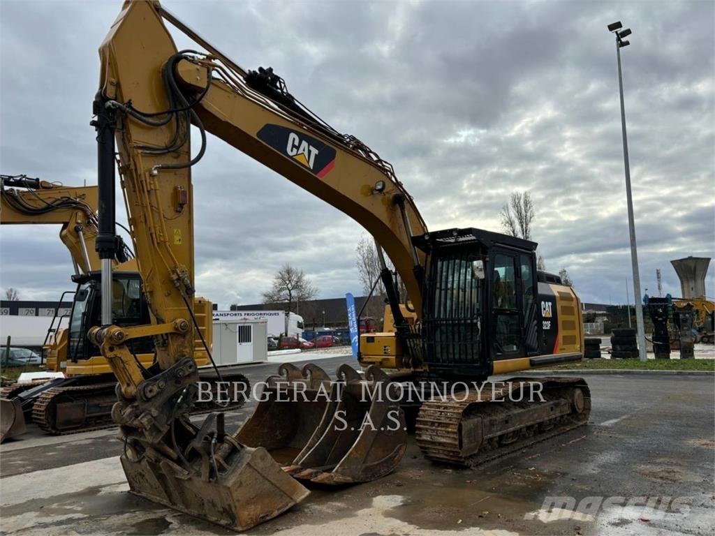 CAT 323F Rupsgraafmachines