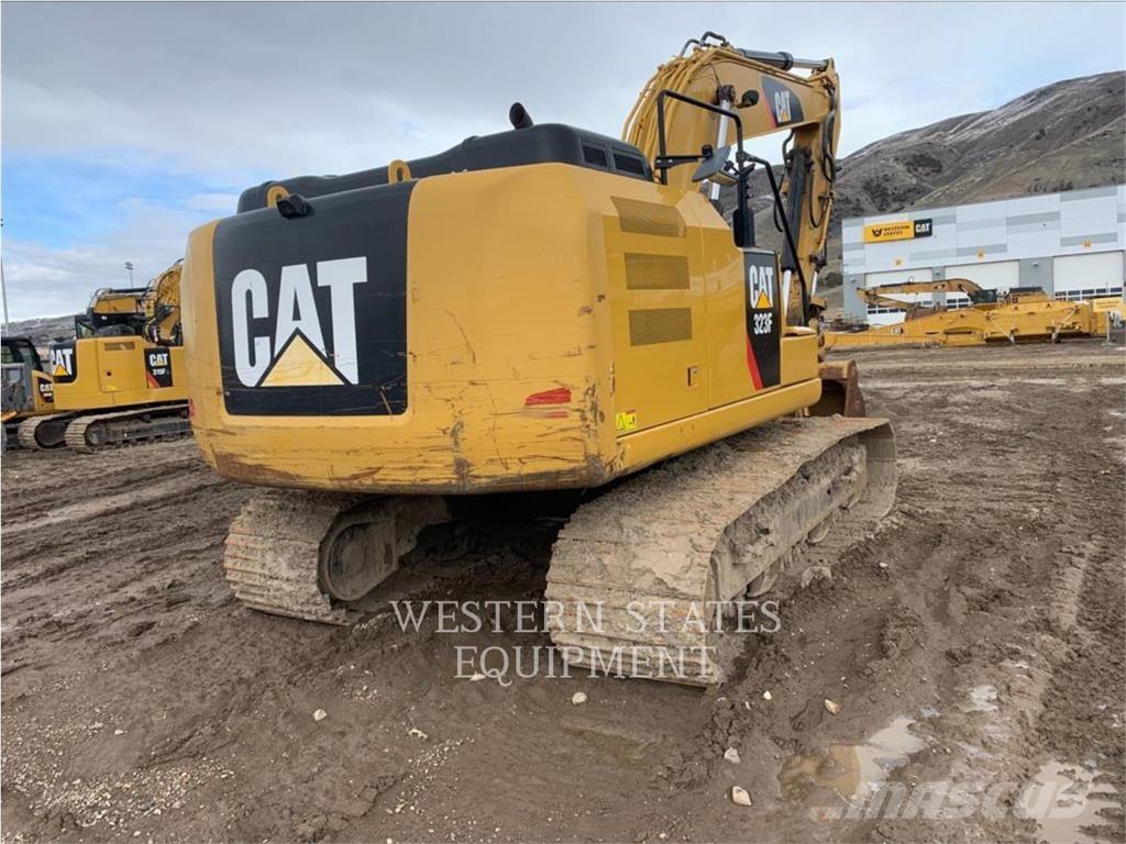 CAT 323F Rupsgraafmachines