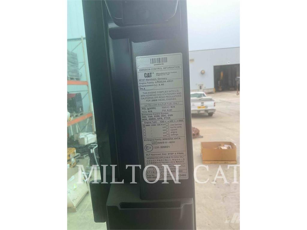 CAT 325 Rupsgraafmachines