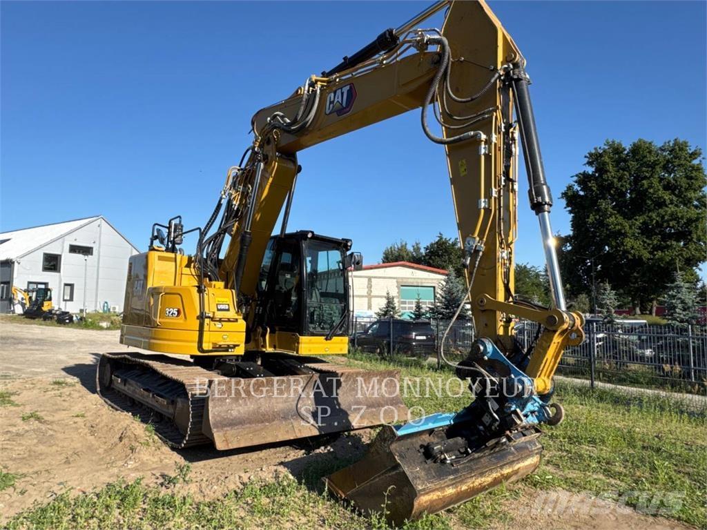CAT 325 Rupsgraafmachines