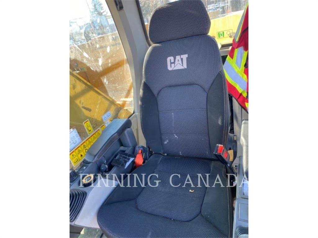 CAT 325-07 Rupsgraafmachines