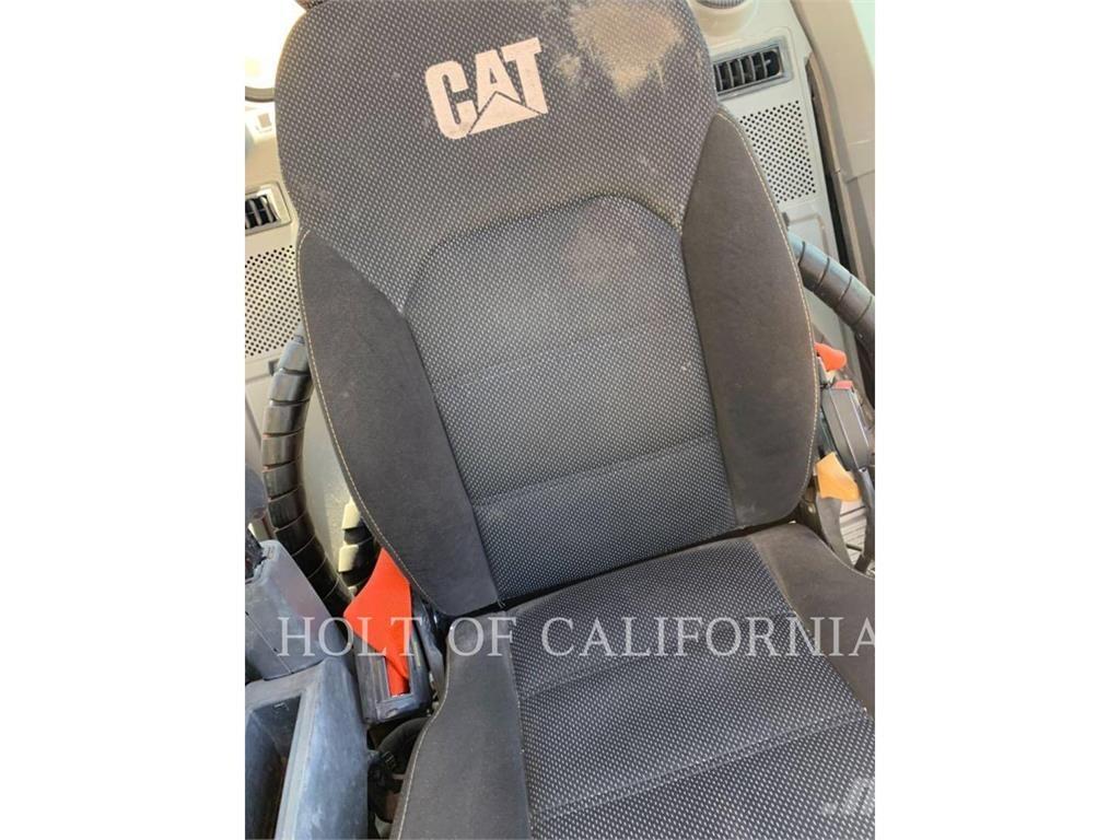 CAT 325 2D Rupsgraafmachines