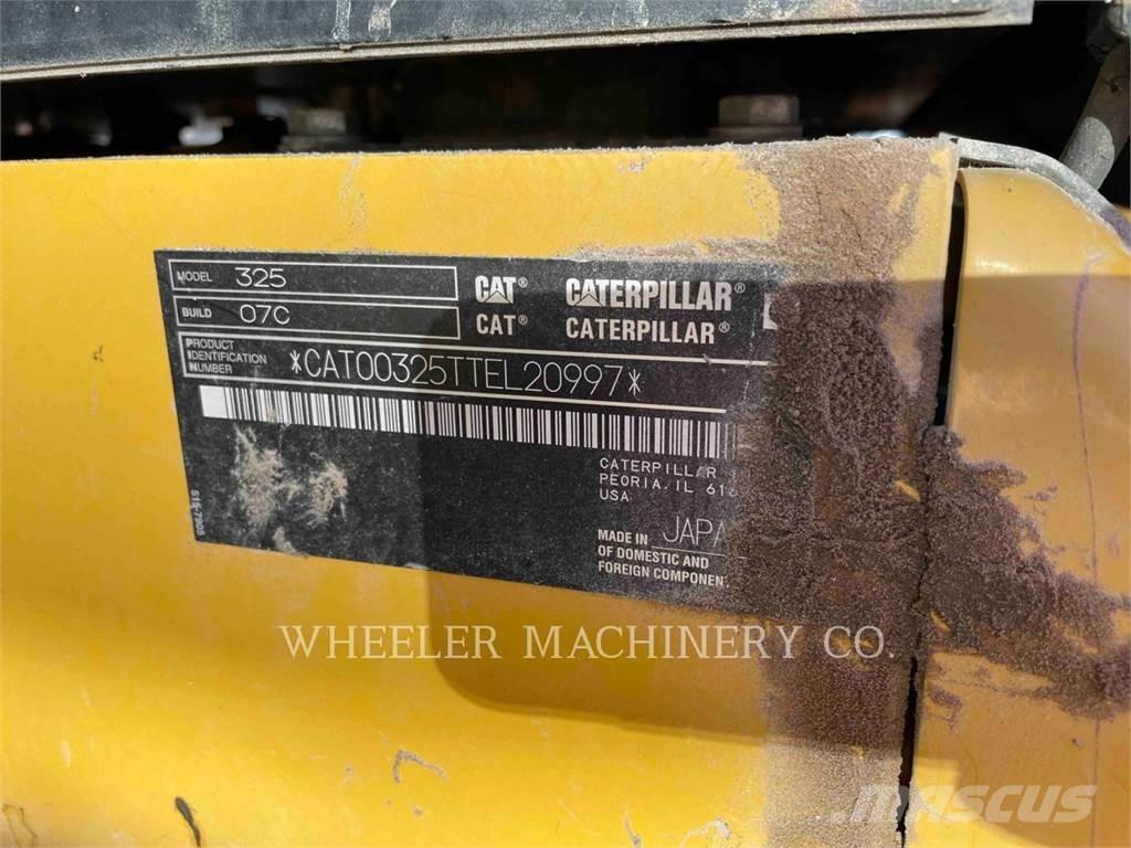CAT 325 CF Rupsgraafmachines