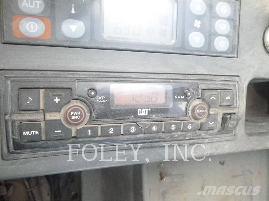 CAT 325FLCR Rupsgraafmachines
