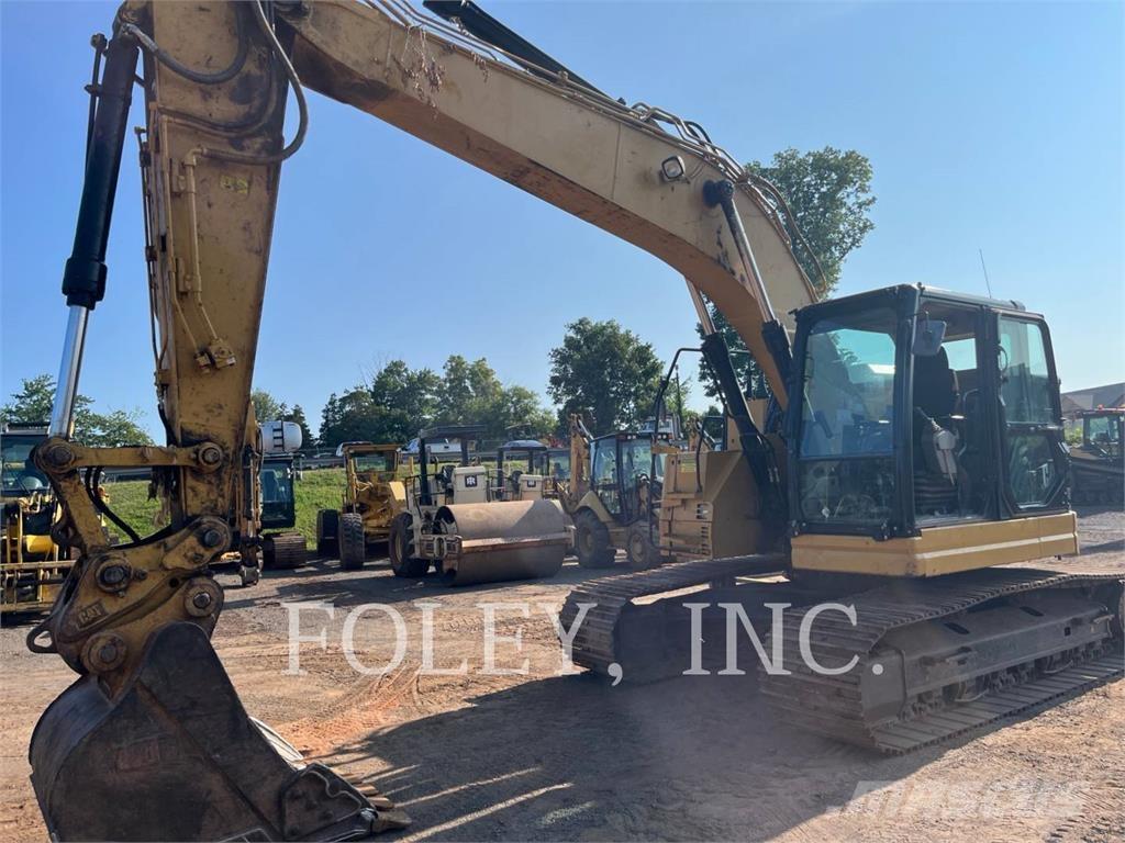 CAT 325FLCR Rupsgraafmachines