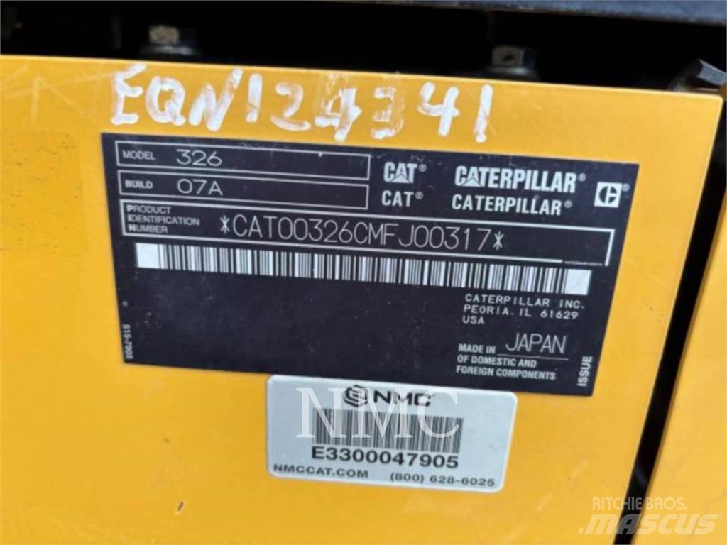 CAT 326-07 Rupsgraafmachines