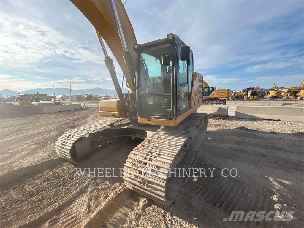 CAT 326 TH Rupsgraafmachines