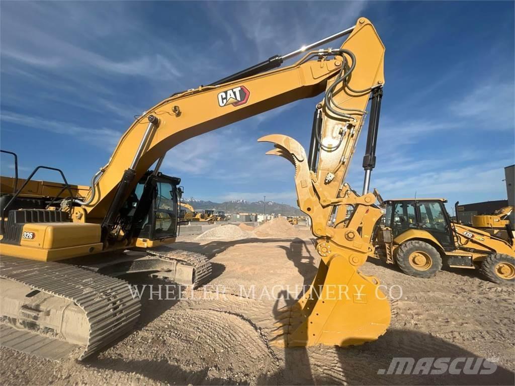 CAT 326 TH Rupsgraafmachines