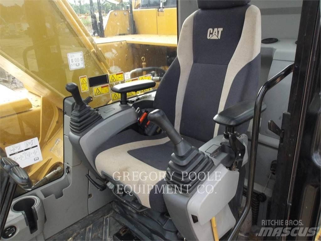 CAT 326FL Rupsgraafmachines