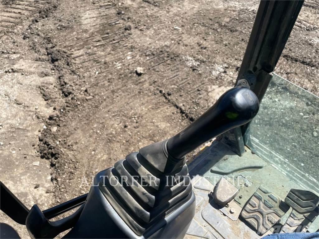 CAT 328DL HMR Rupsgraafmachines