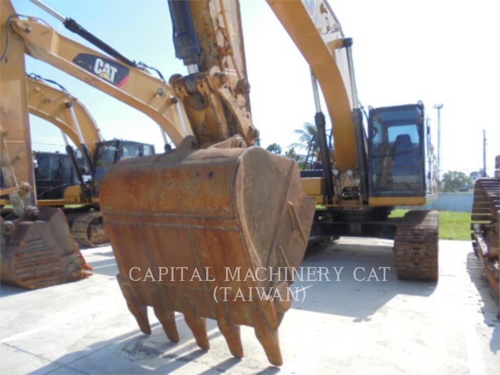CAT 330-07 Rupsgraafmachines