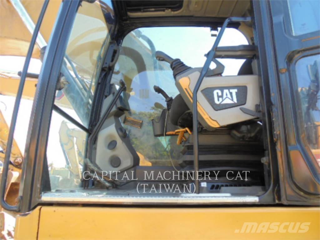 CAT 330-07 Rupsgraafmachines