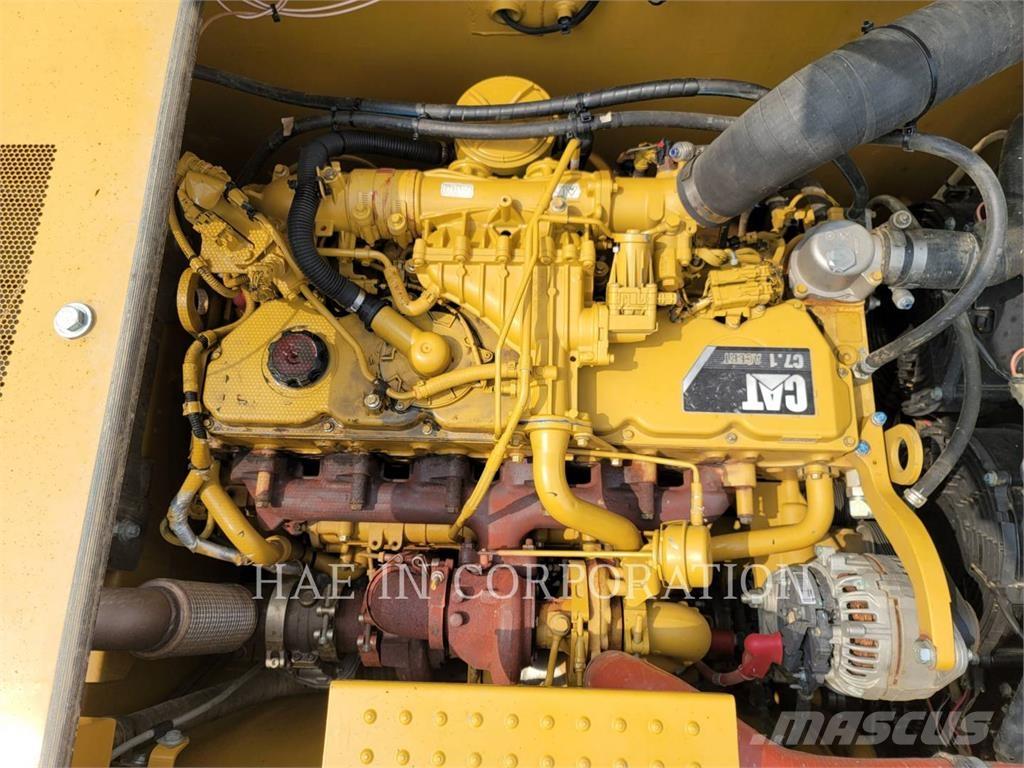 CAT 330-07 Rupsgraafmachines