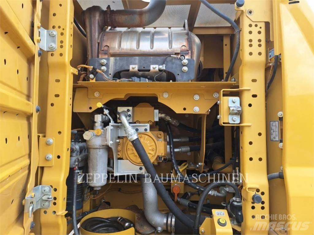 CAT 330-07 Rupsgraafmachines