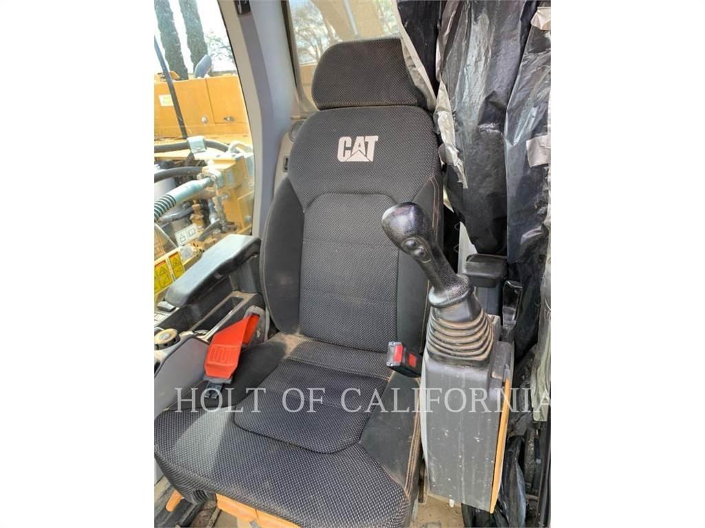 CAT 330 2D Rupsgraafmachines