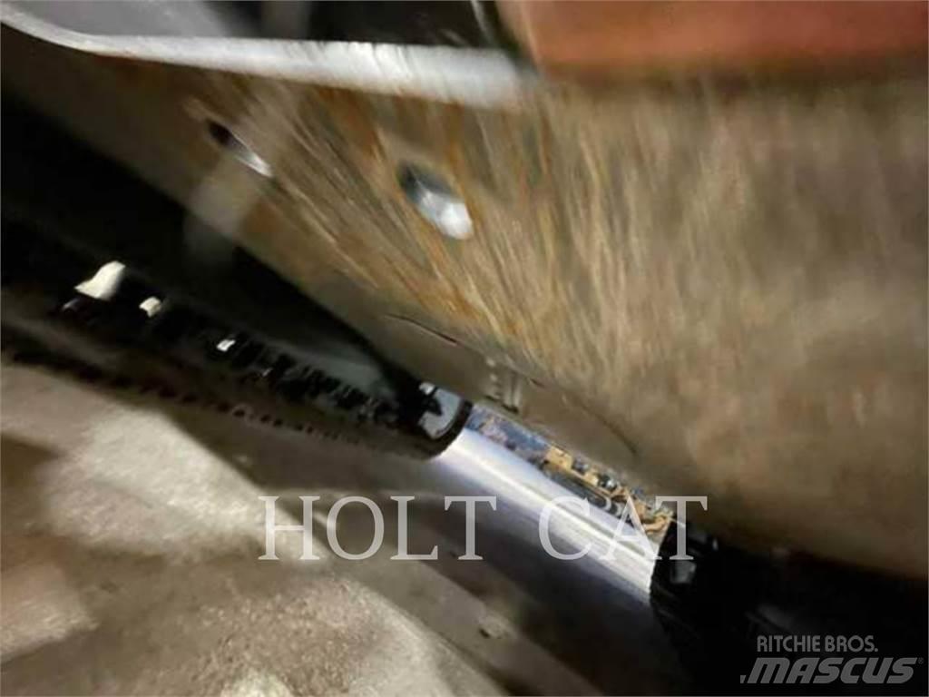 CAT 330 TC Rupsgraafmachines