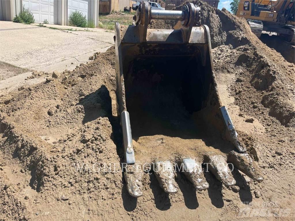 CAT 330 TC Rupsgraafmachines