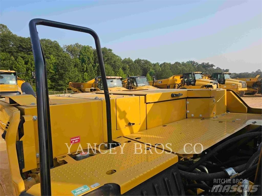 CAT 33007 Rupsgraafmachines