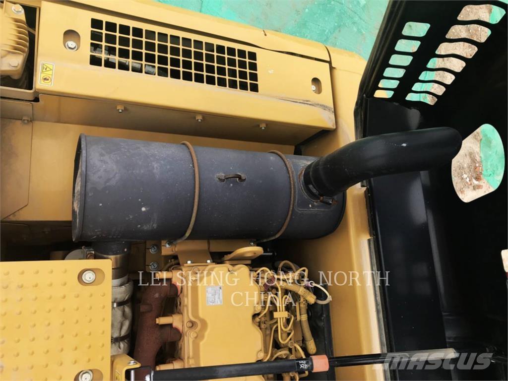 CAT 330D2L Rupsgraafmachines