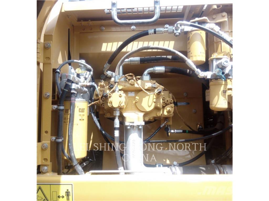 CAT 330D2L Rupsgraafmachines