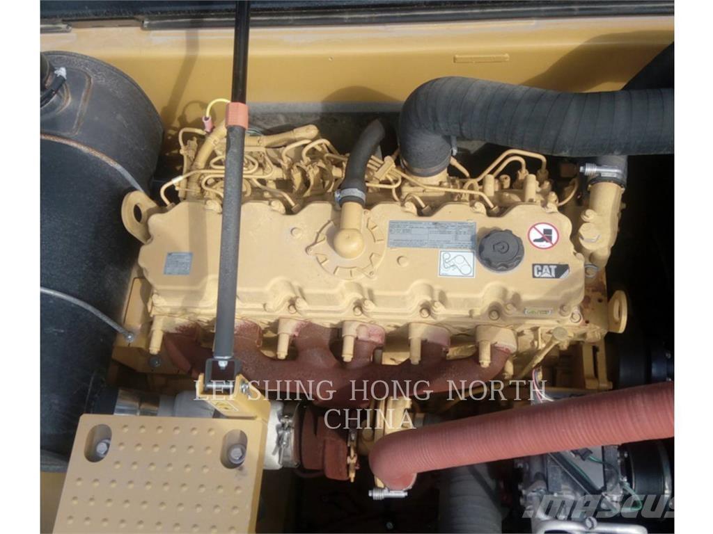 CAT 330D2L Rupsgraafmachines