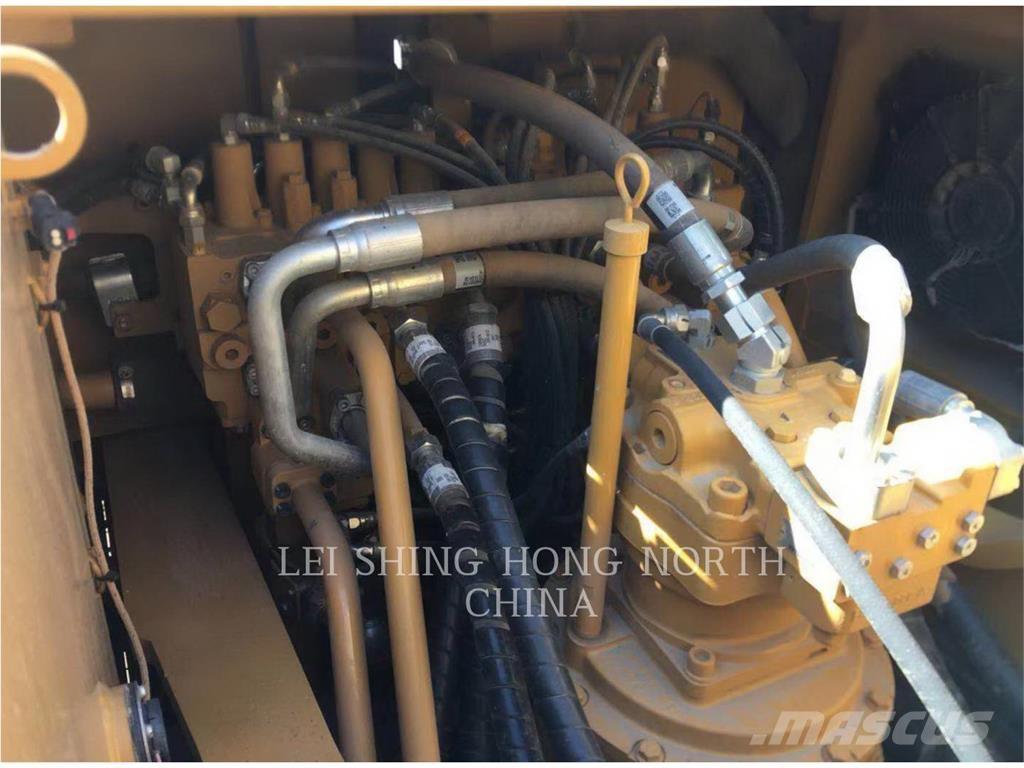 CAT 330D2L Rupsgraafmachines