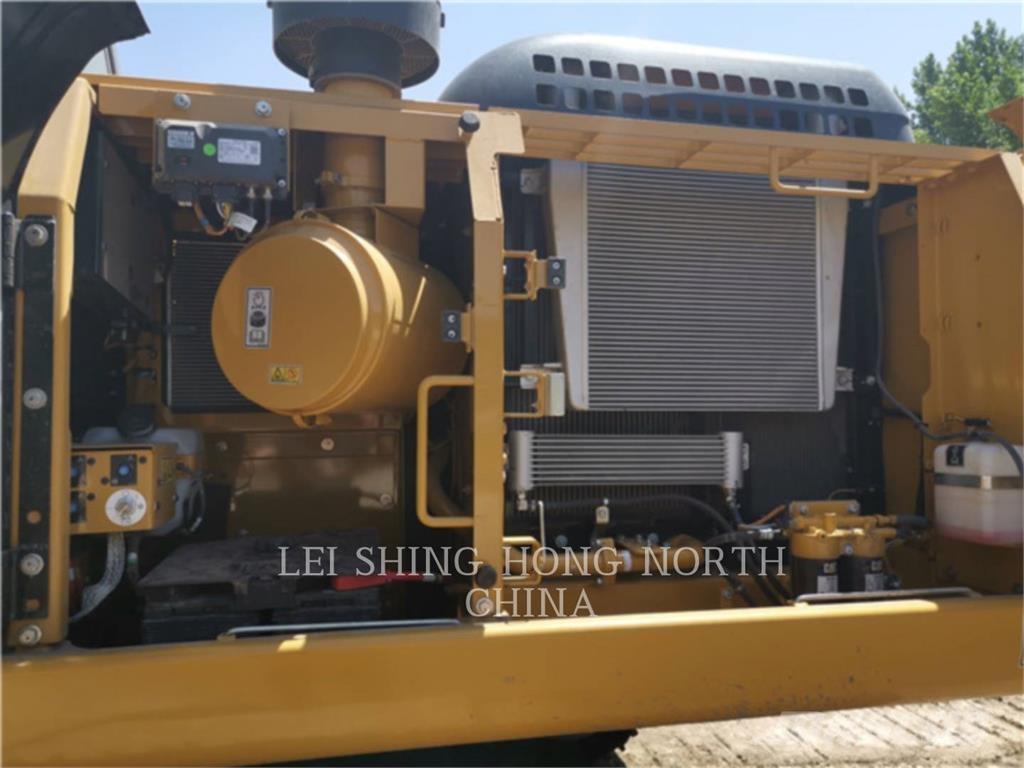 CAT 330D2L Rupsgraafmachines