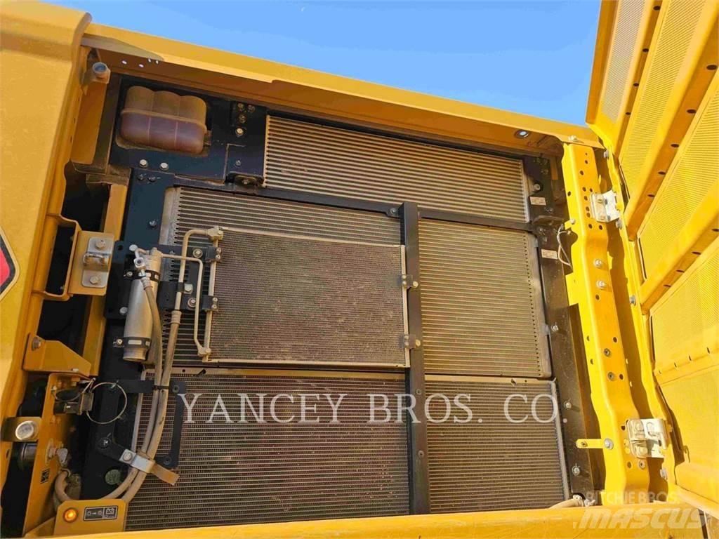 CAT 34008 Rupsgraafmachines