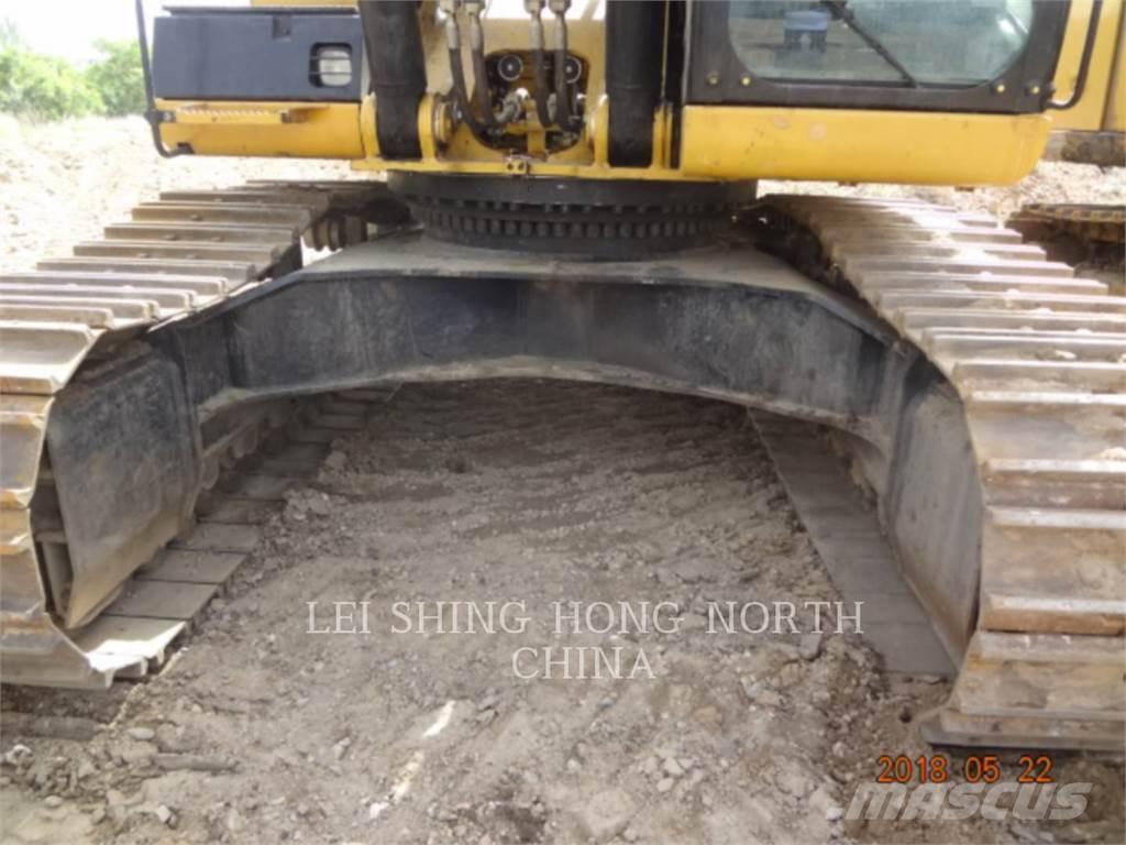 CAT 349D2 Rupsgraafmachines