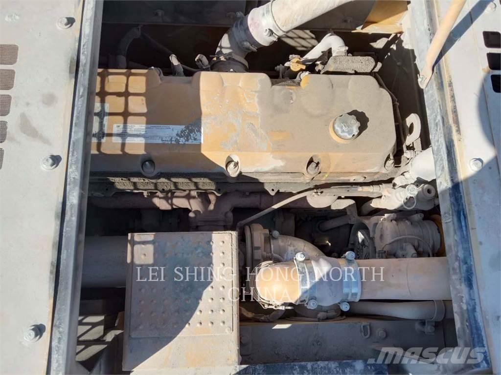 CAT 349D2 Rupsgraafmachines