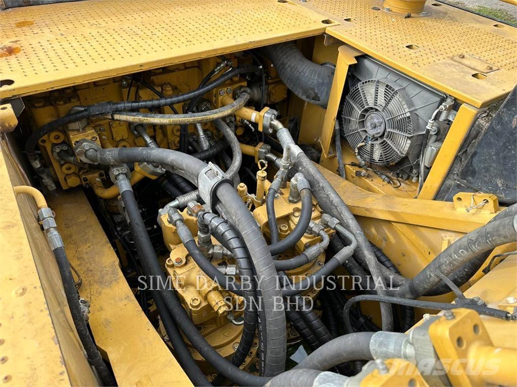 CAT 349D2L Rupsgraafmachines