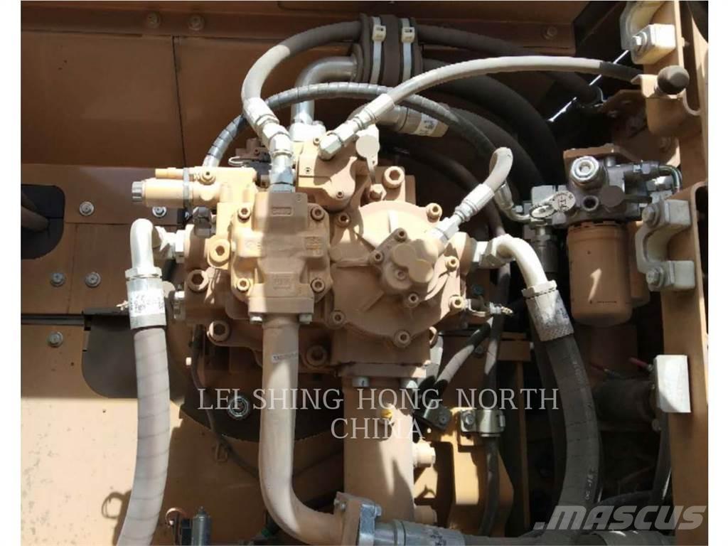 CAT 349D2L Rupsgraafmachines