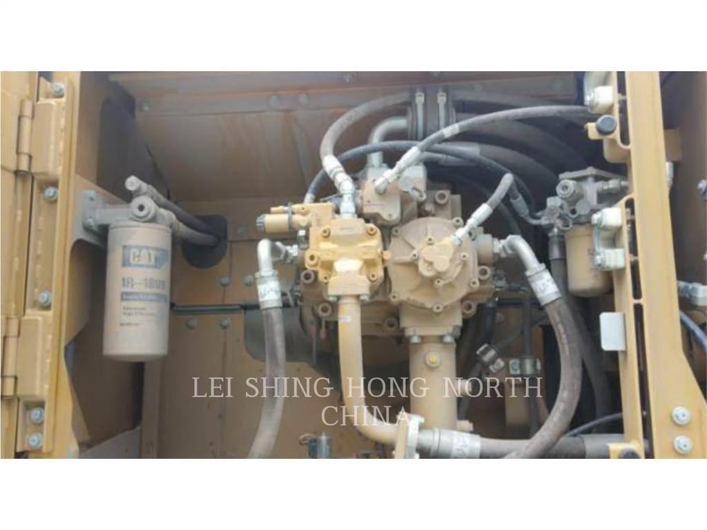 CAT 349D2L Rupsgraafmachines