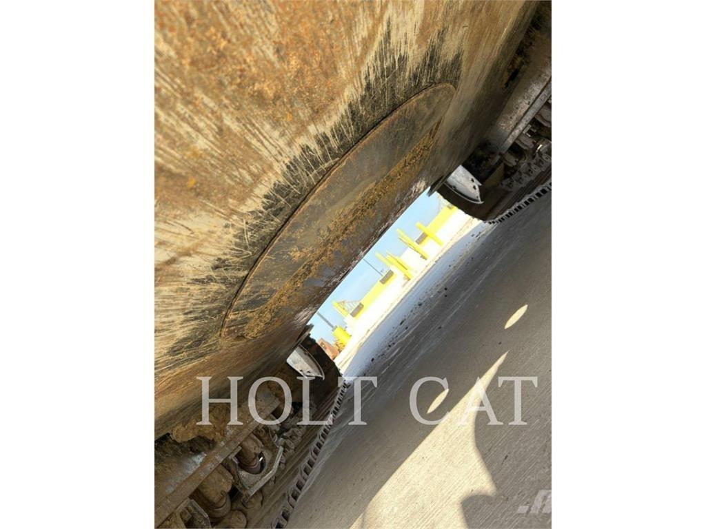 CAT 352 11 Rupsgraafmachines