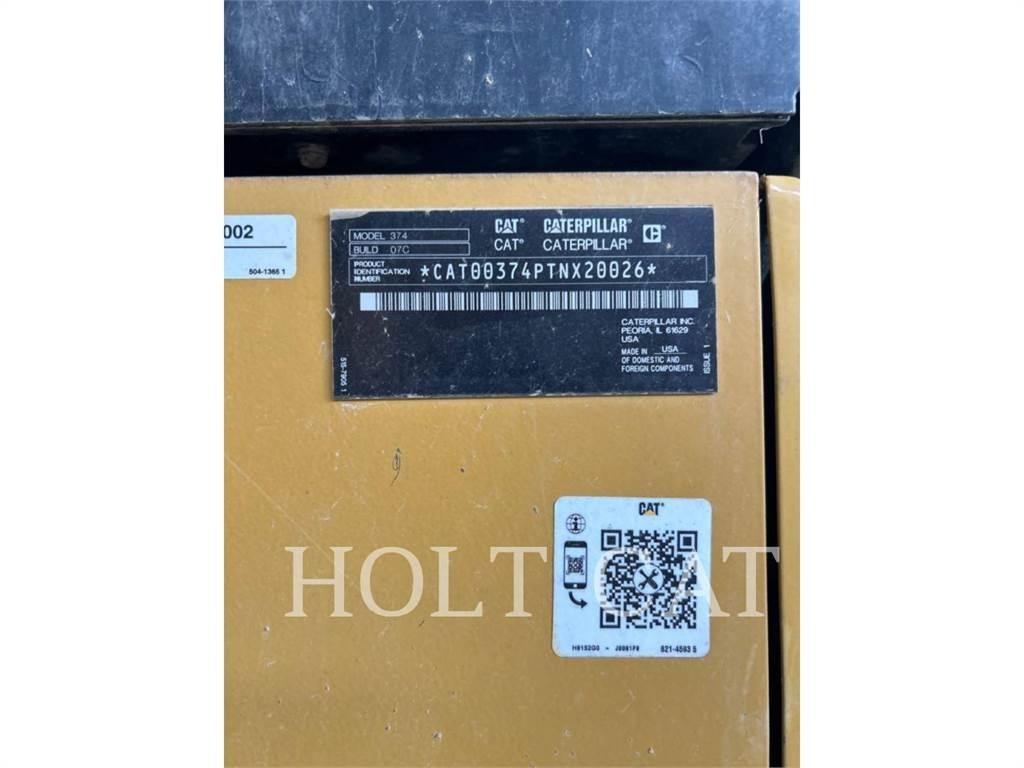 CAT 374 Rupsgraafmachines