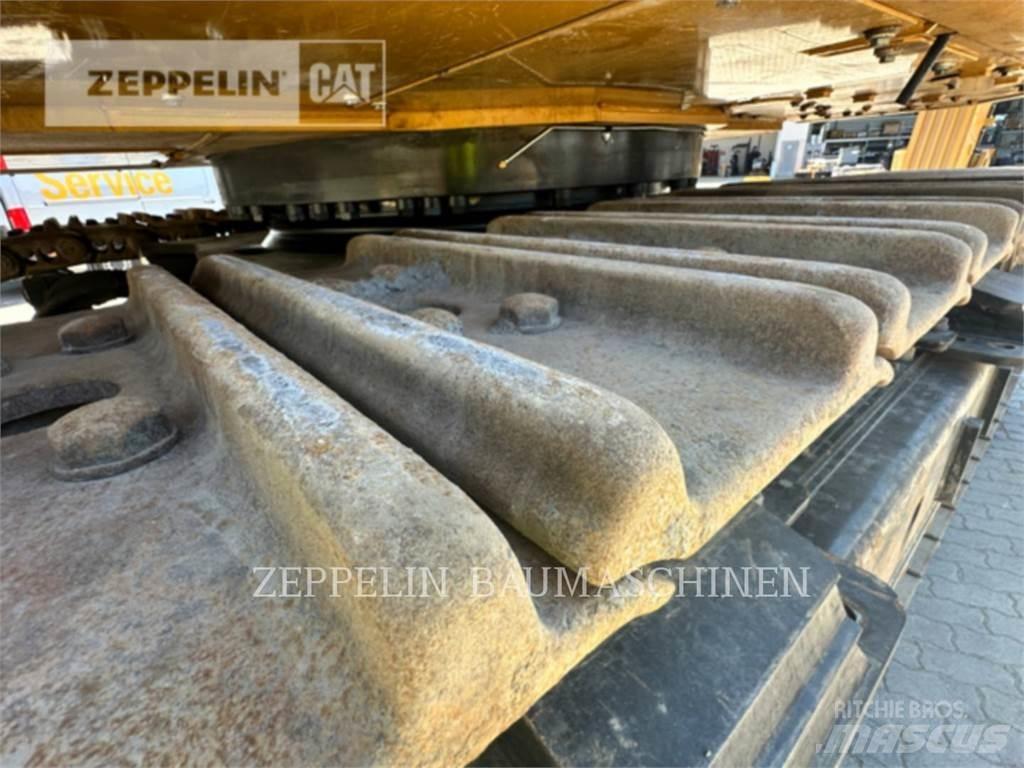 CAT 374-07A Rupsgraafmachines