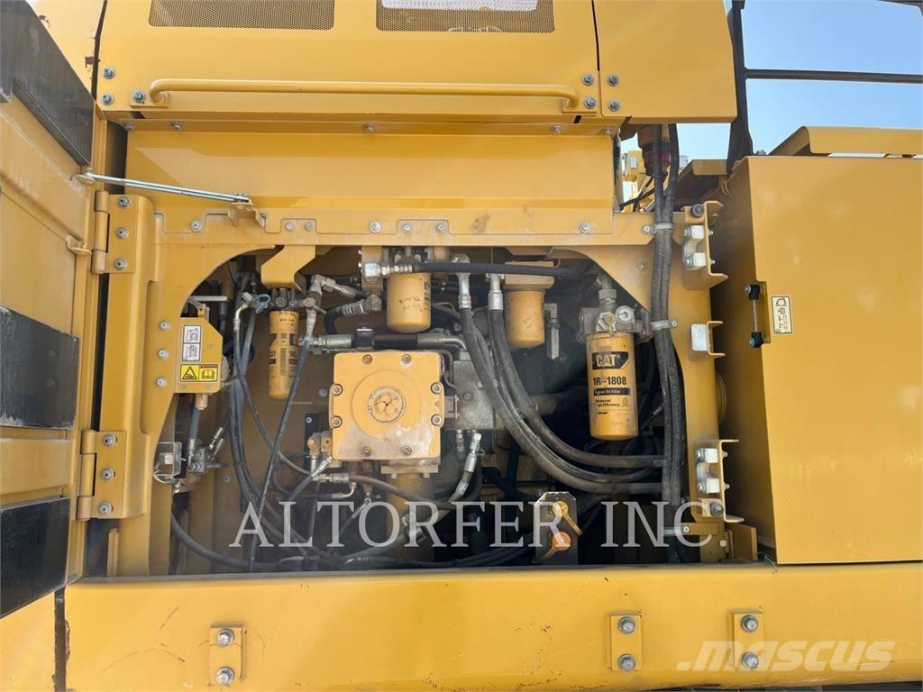 CAT 374FL Rupsgraafmachines