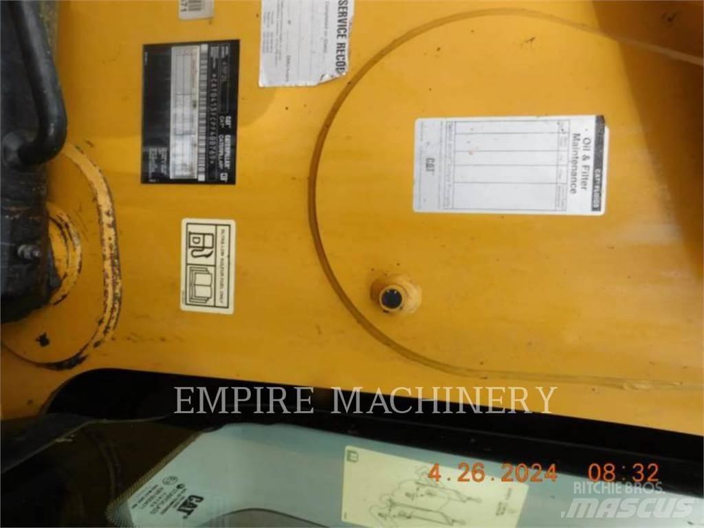 CAT 415F2 IL Wielladers