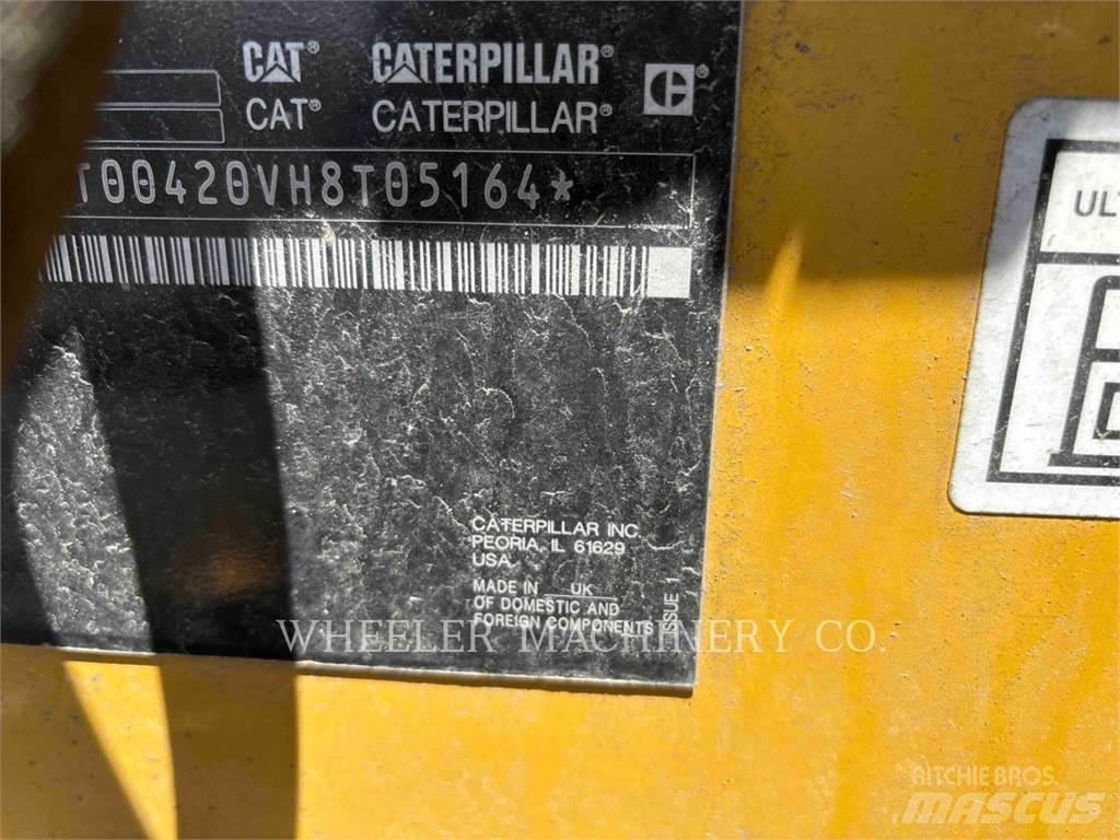 CAT 420 CF Graaf-laadcombinaties
