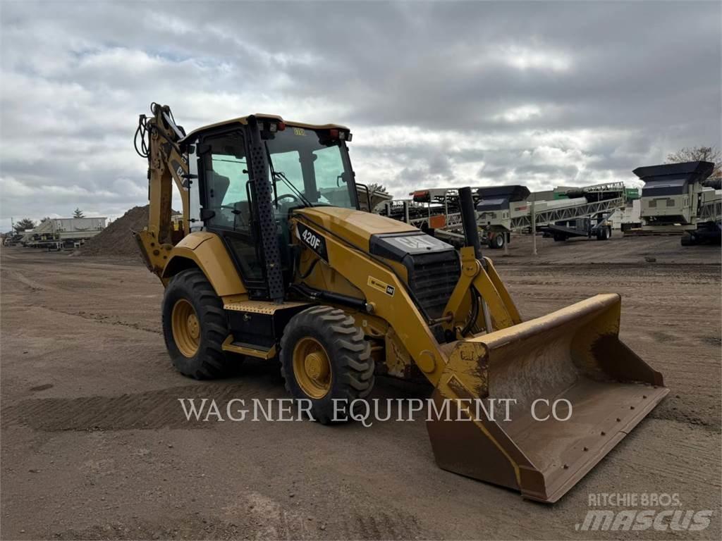 CAT 420F2 4WDE Graaf-laadcombinaties