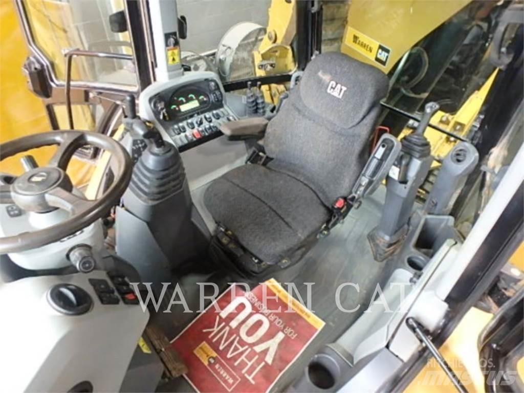 CAT 420F2 AE4T Graaf-laadcombinaties