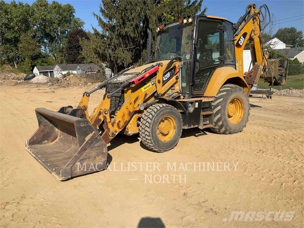 CAT 420F2IT APRQ Graaf-laadcombinaties