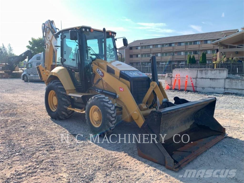 CAT 420XE Graaf-laadcombinaties