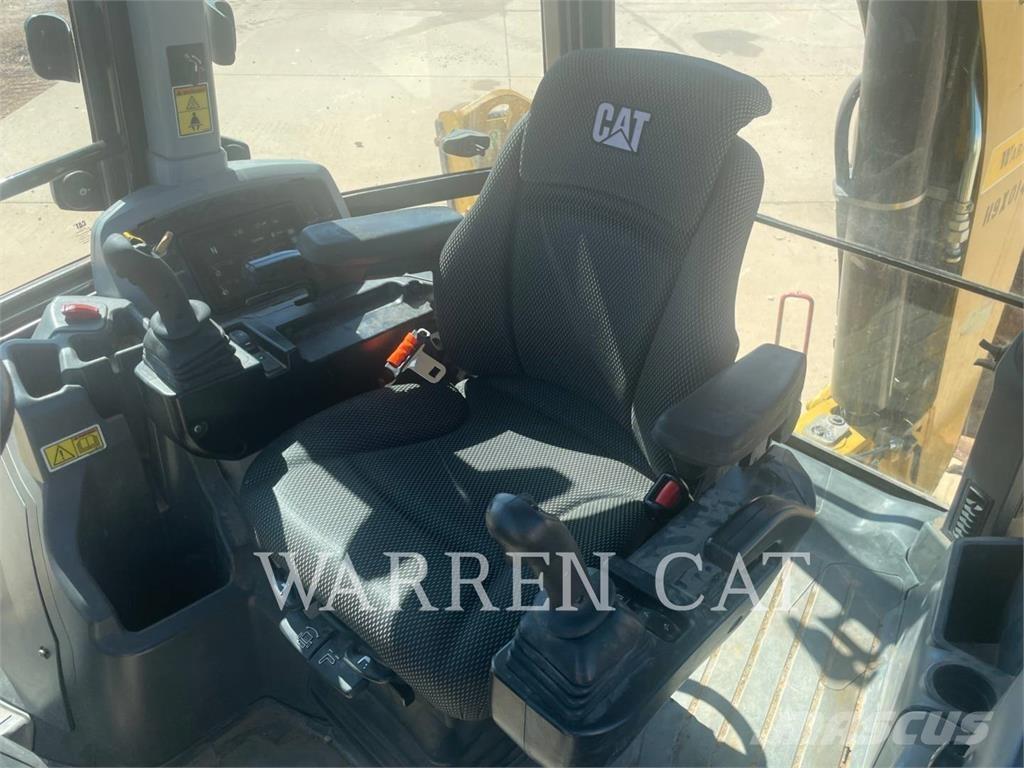 CAT 420XE AE4T Graaf-laadcombinaties